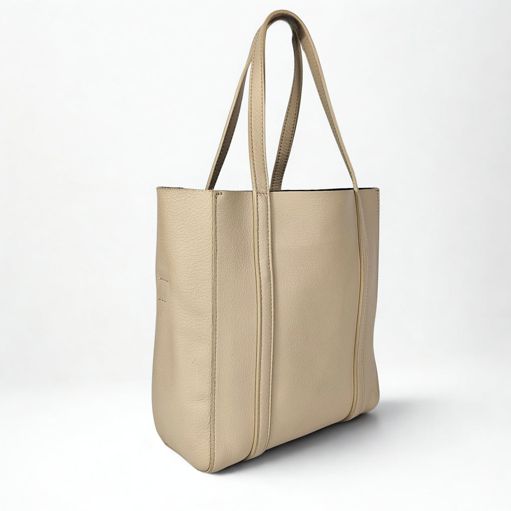 Balenciaga Everyday XXS Tote Bag in pelle di vitello beige