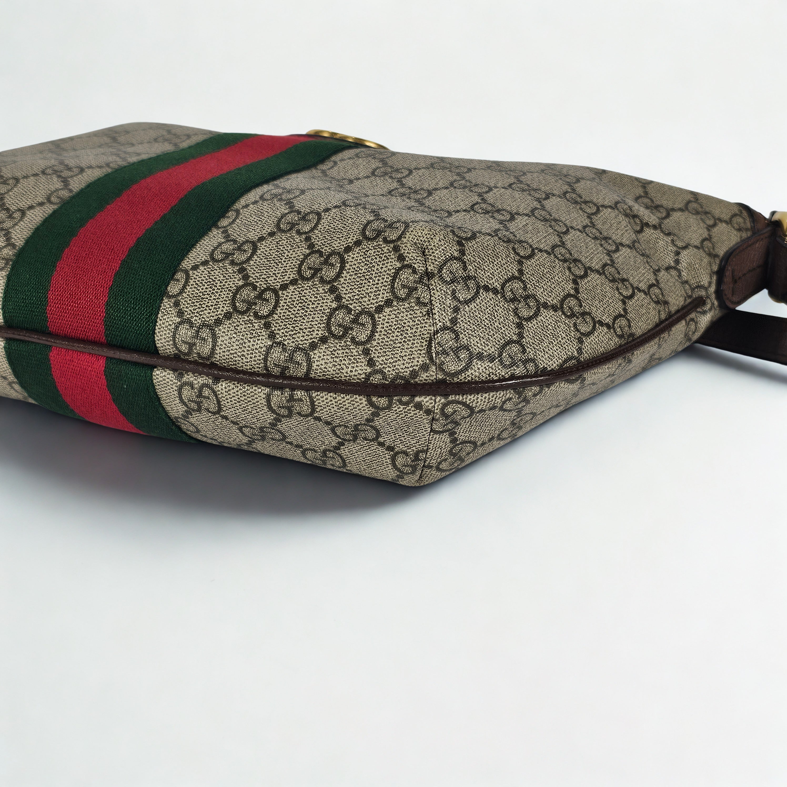Gucci Ophidia GG Supreme Messenger Beige con Web Stripe
