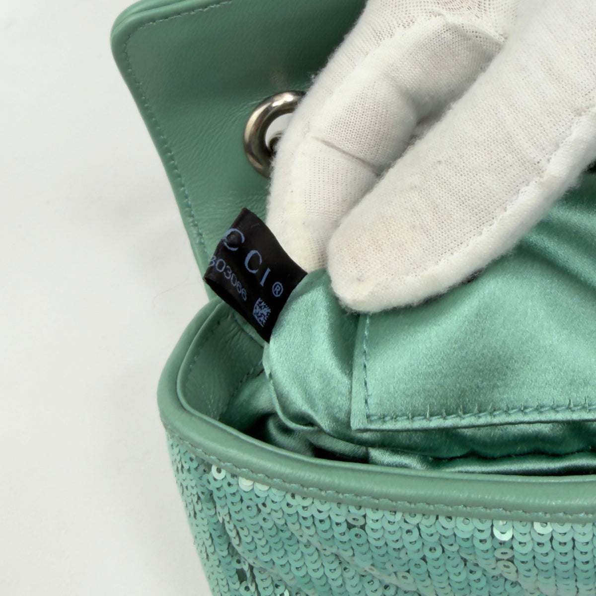Gucci GG Marmont Small Flap Bag