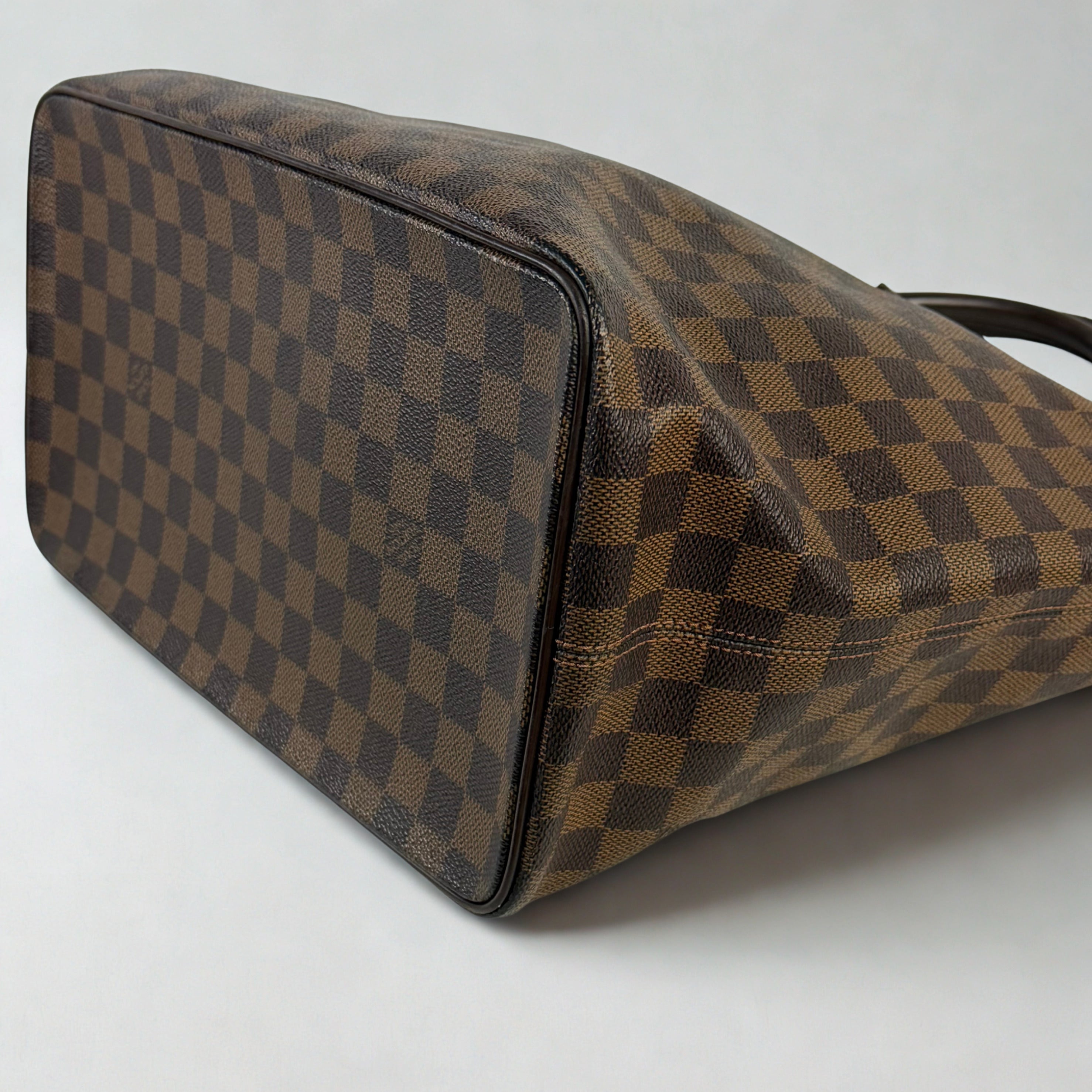 Louis Vuitton Saleya MM Damier Ébène
