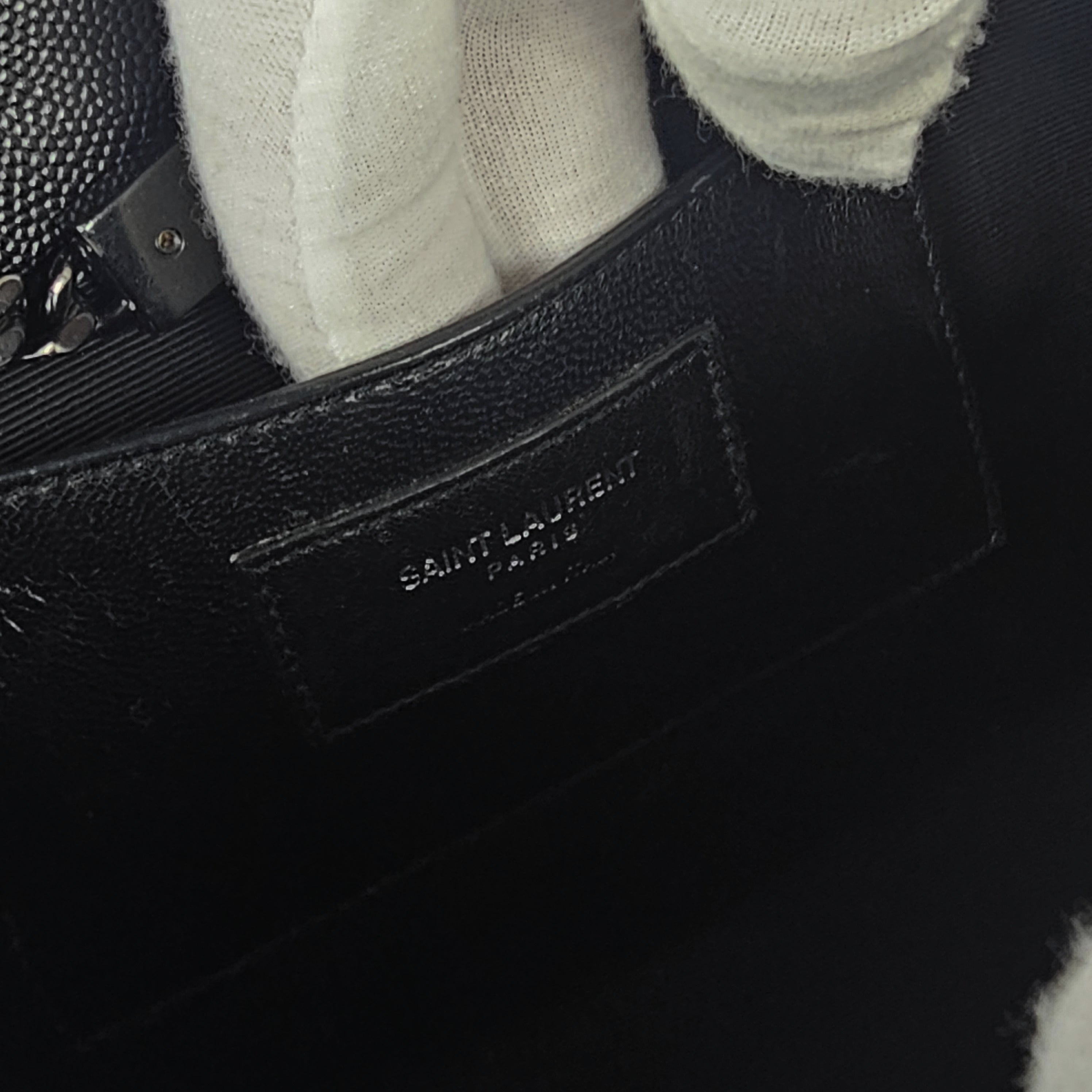 Saint Laurent Kate Medium – Borsa a Tracolla in Pelle Grain de Poudre Nera